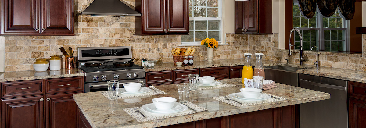 Ken Goodman Construction | Fabuwood Cabinets - Elite / Cinnamon Kitchen Banner